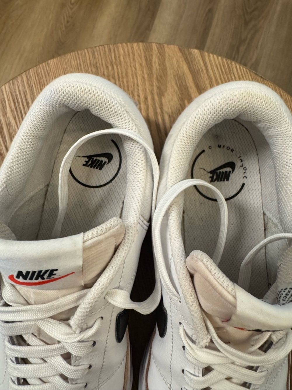 Nike Court Legacy Lift Platform Sneaker - Picture 14 of 16